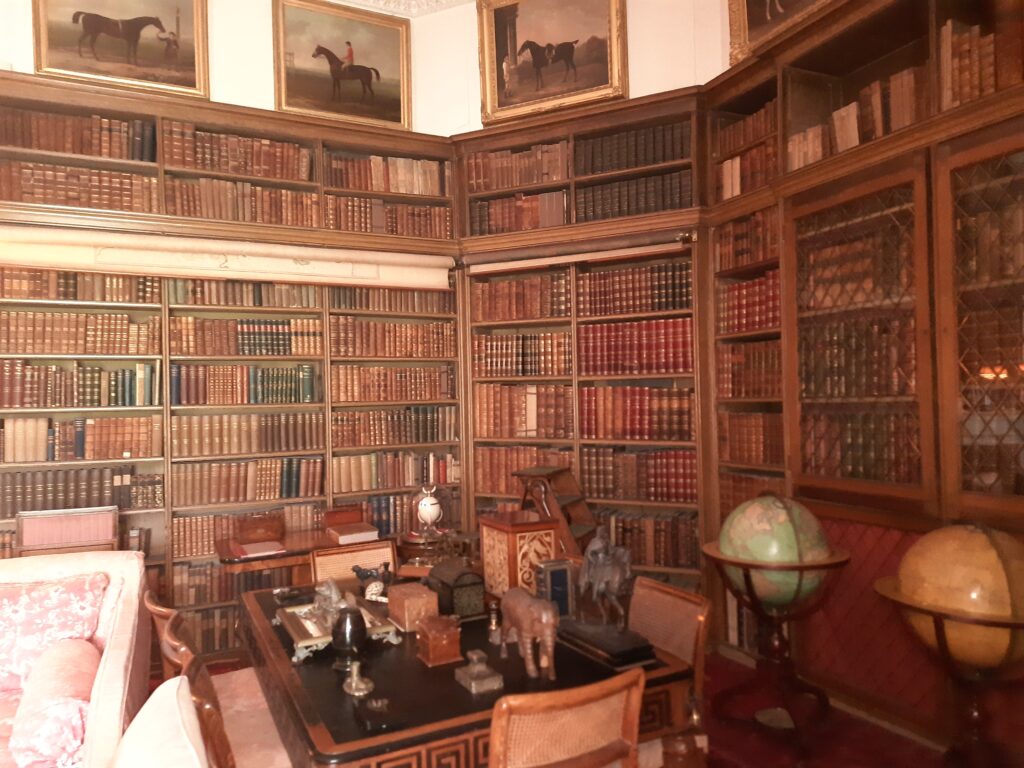 CALKE ABBEY LIBRARY